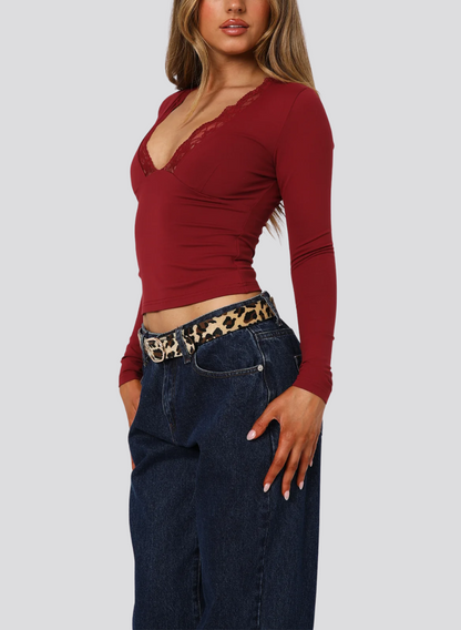 TOP MANCHES LONGUES AVEC DÉTAIL EN DENTELLE